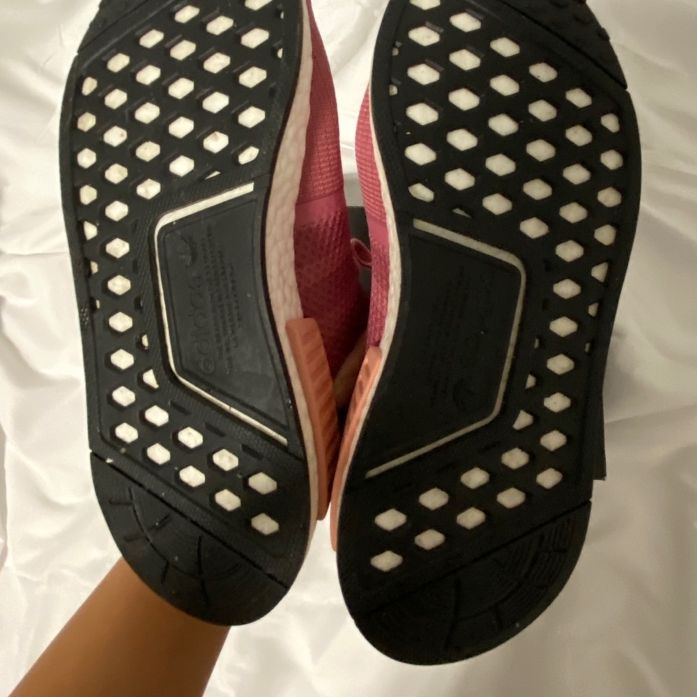 *SOLD* NMD R1 Trace Maroon - Picture 3 of 7